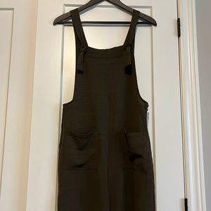 Wide leg overall jumpsuit